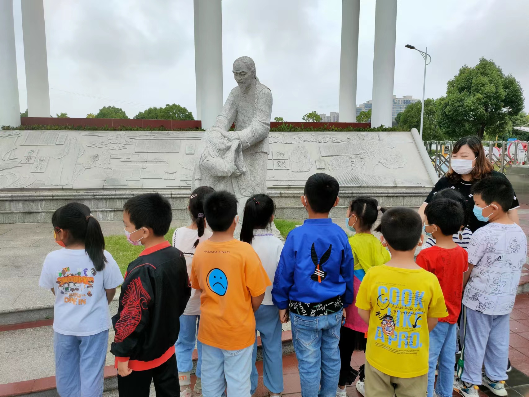c3c19d2f7fca40de93617ea078785c6c.jpg